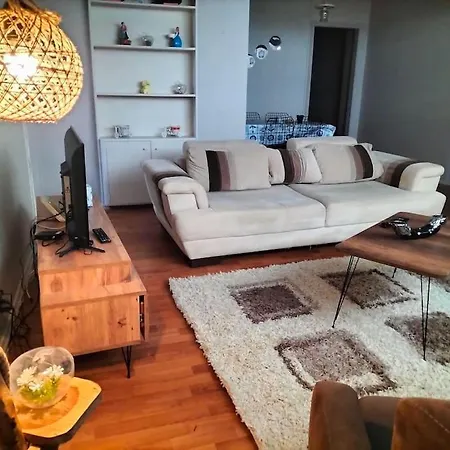 Ozcan Sisli 02 Apartment